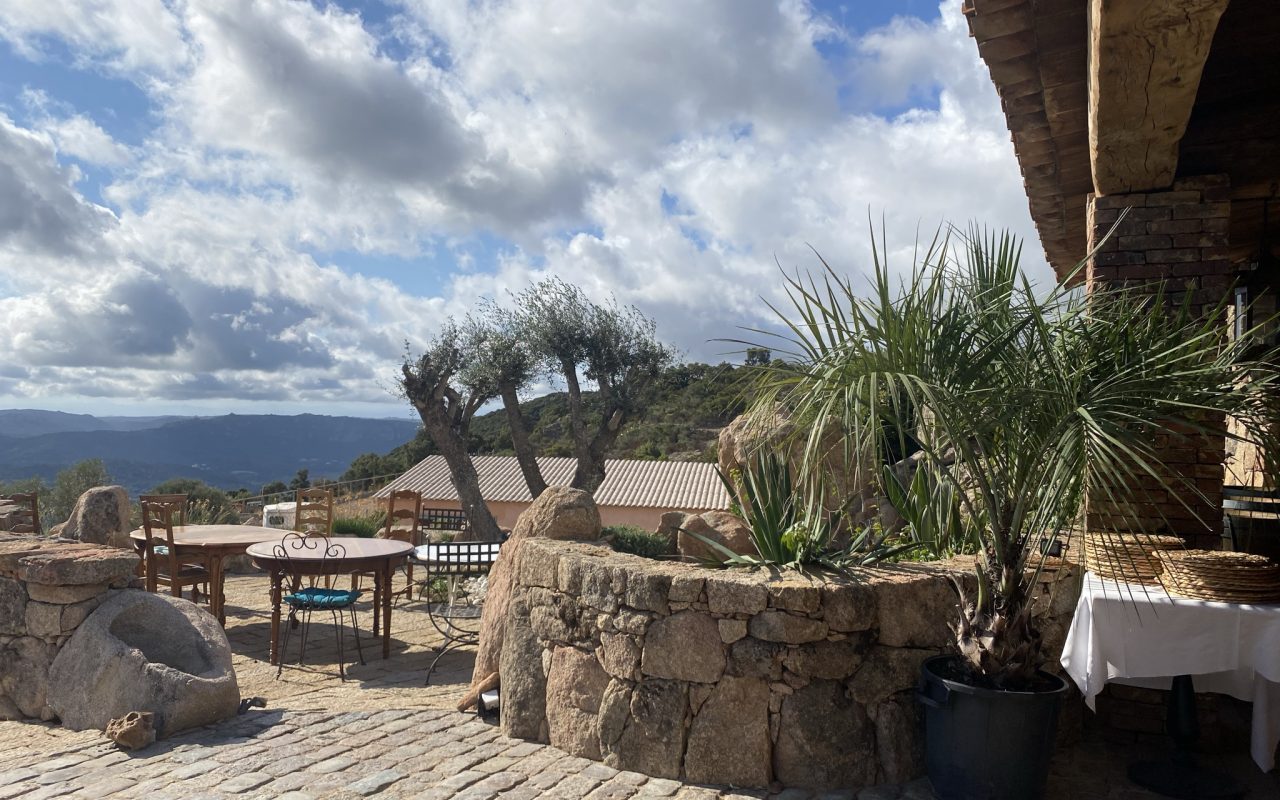 Terrace and view of the estate