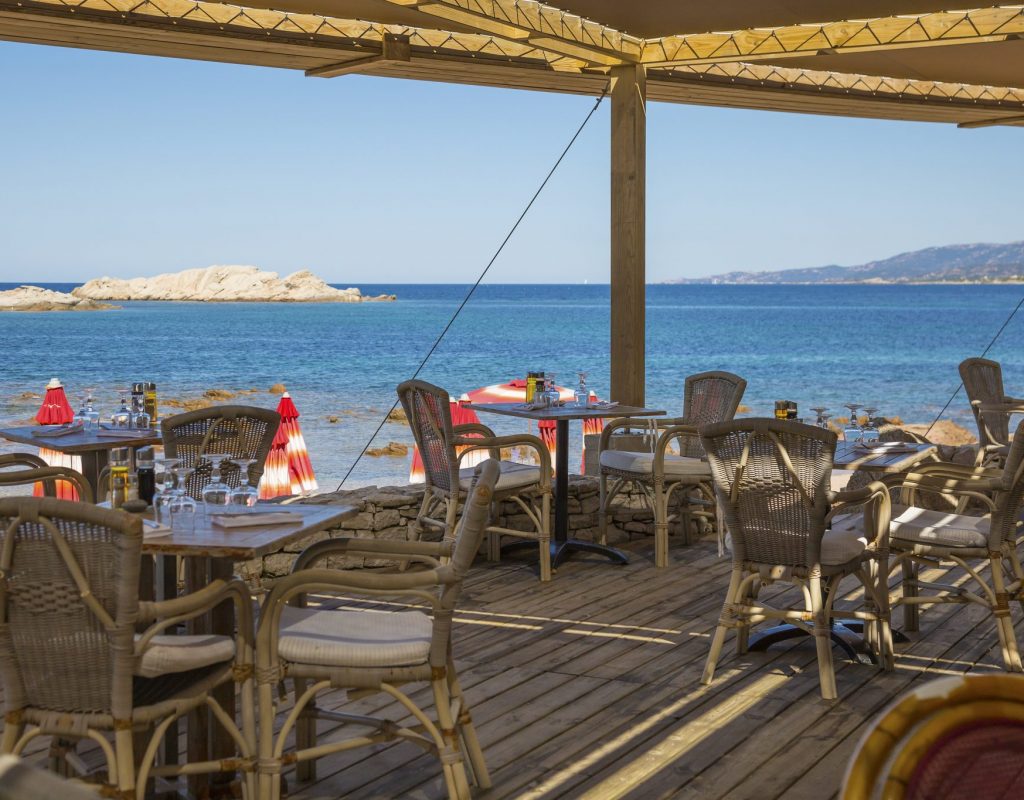 1-goeland-beach-restaurant-tonnara-bonifacio-corse