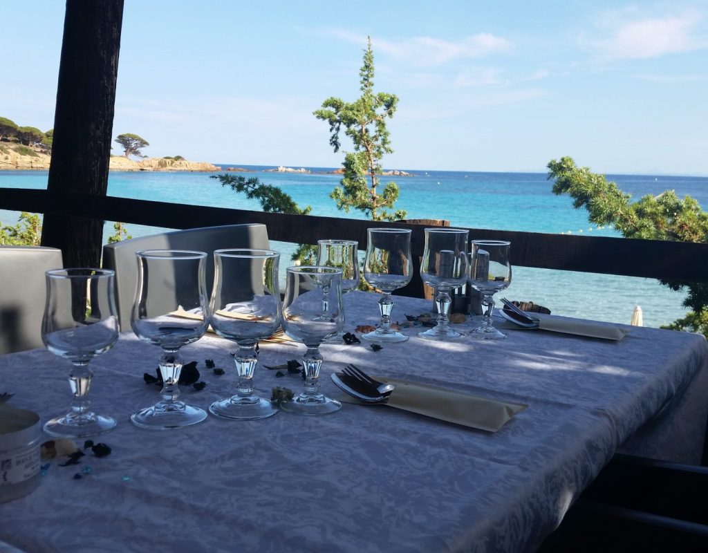 1 restaurant acciaro plage porto vecchio corse