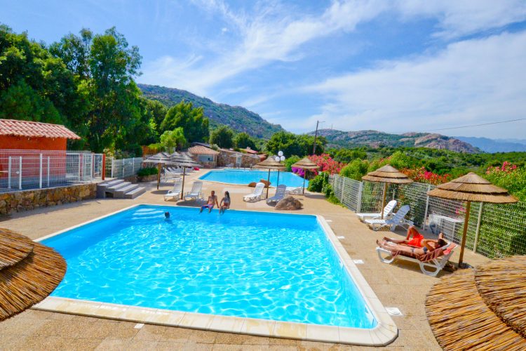 1 camping pirellu palombaggia corse