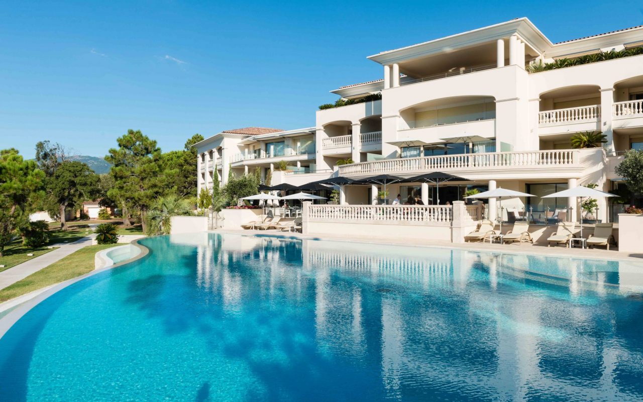 1-hotel-luxe-don-cesar-porto-vecchio-corse