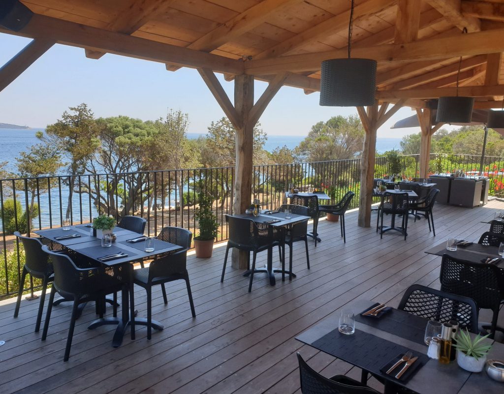 1 ristorante paviddonu porto vecchio