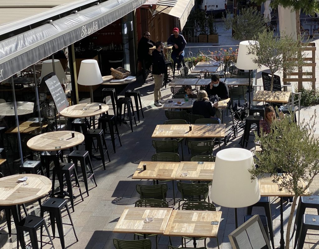 1-shankabar-restaurant-porto-vecchio-corse