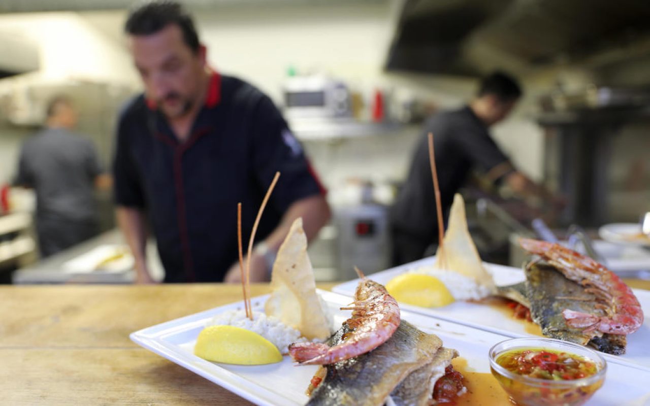 campeggio-rondinara-ristorante