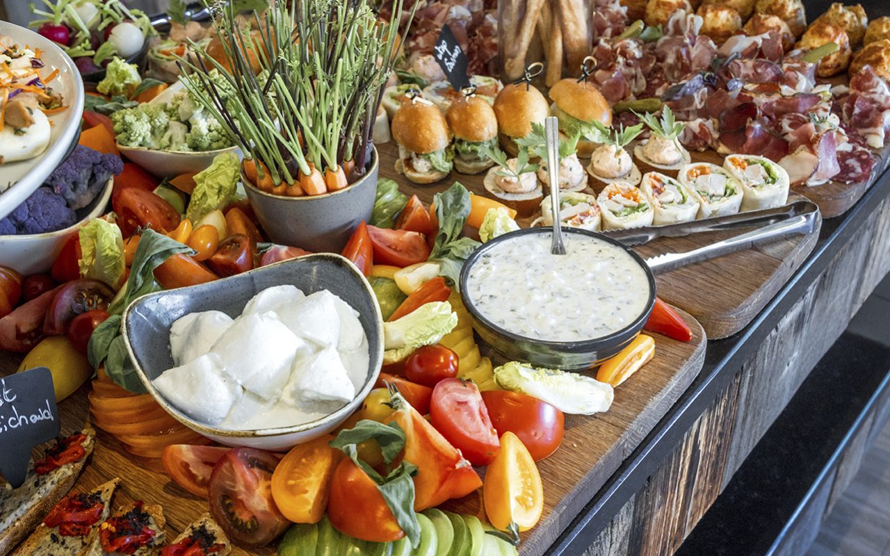 BRUNCH