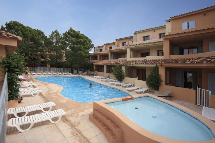 1-residence-lago-verde-porto-vecchio-corse
