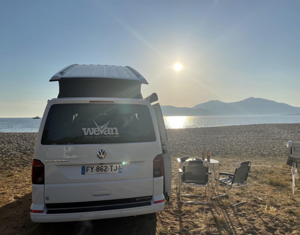 4-we-van-location-vacances-insolite-porto-vecchio-corse