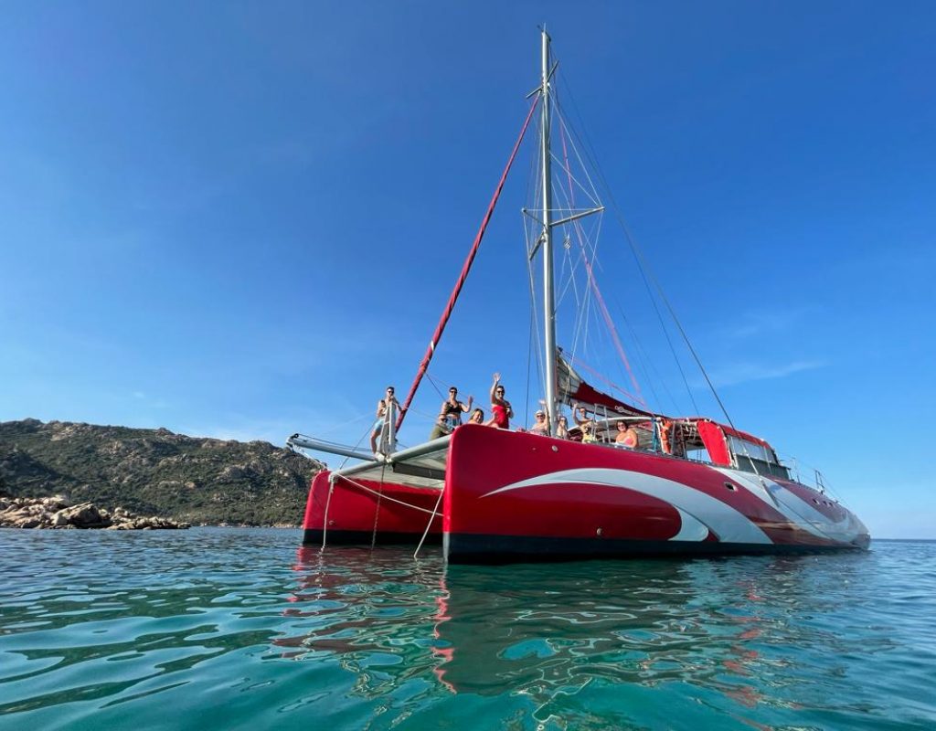 5-croisiere-catamaran-ciao-lavezzi-santa-giulia-porto-vecchio-corse