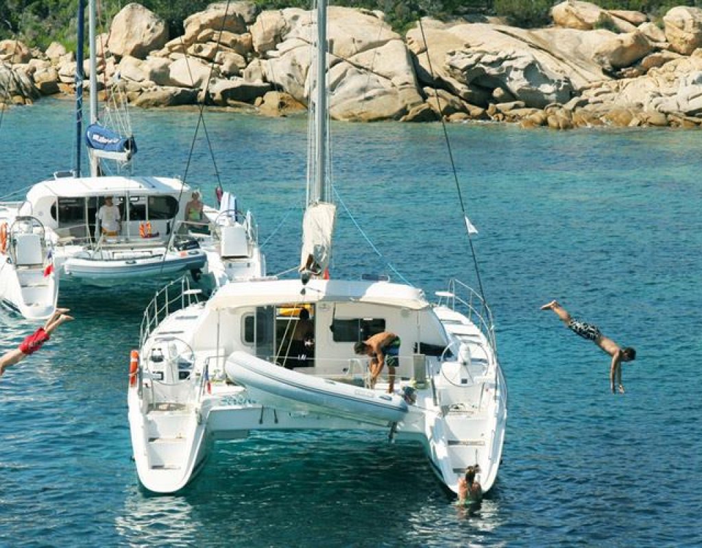 6 Absolute yacht catamarans porto vecchio