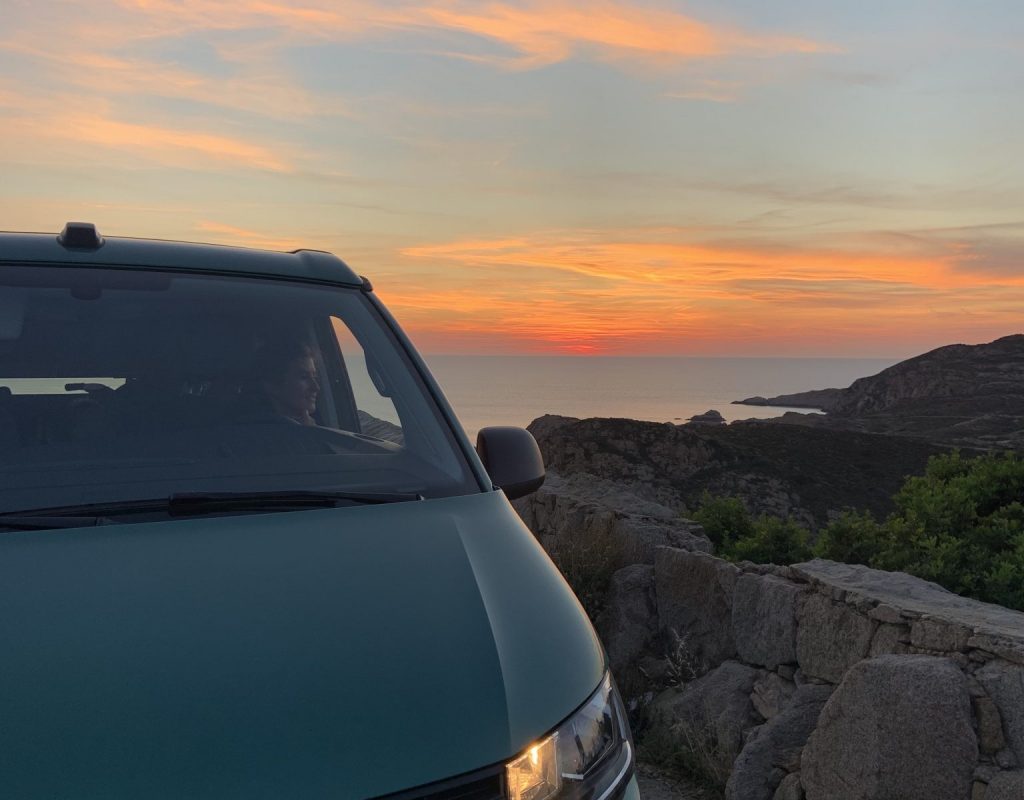 6-we-van-location-vacances-insolite-porto-vecchio-corse