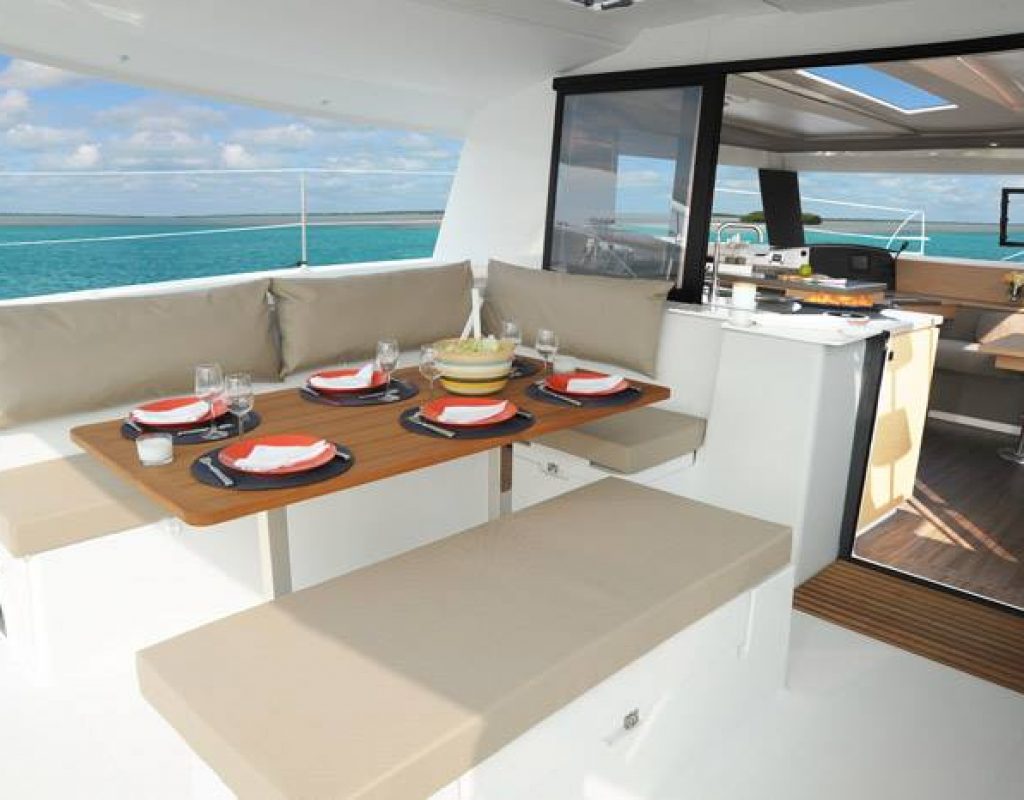 8-Absolute-yacht-catamarans-porto-vecchio