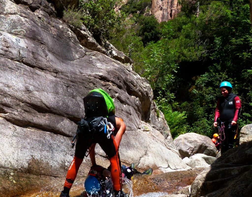 8-corsica-forest-canyoning-bavella-corse