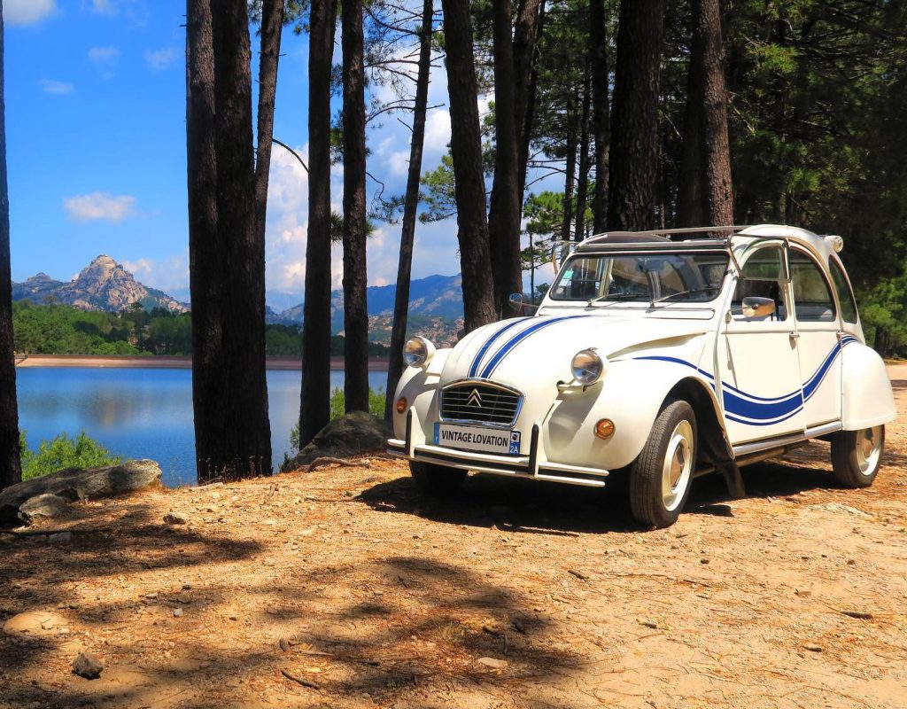 17-Vintage-location-voitures-anciennes-porto-vecchio