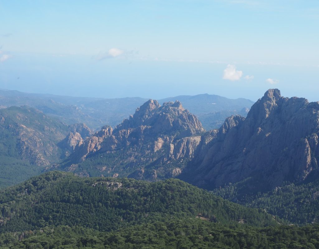 6-heli-sud-corse-hélicoptère