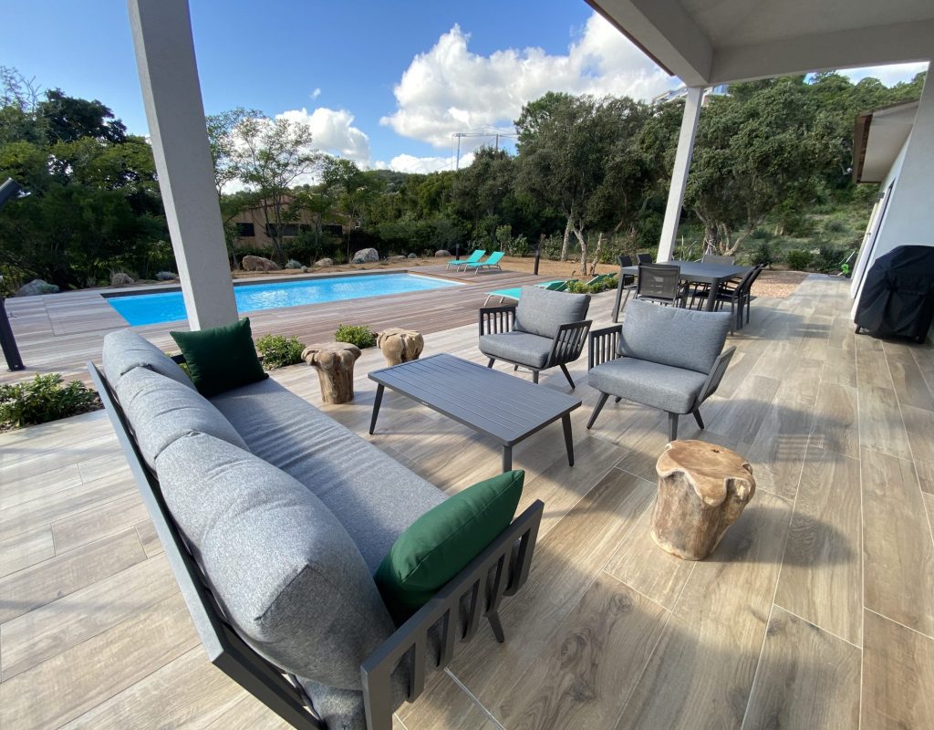 Villa Isula by Intendance Excellency