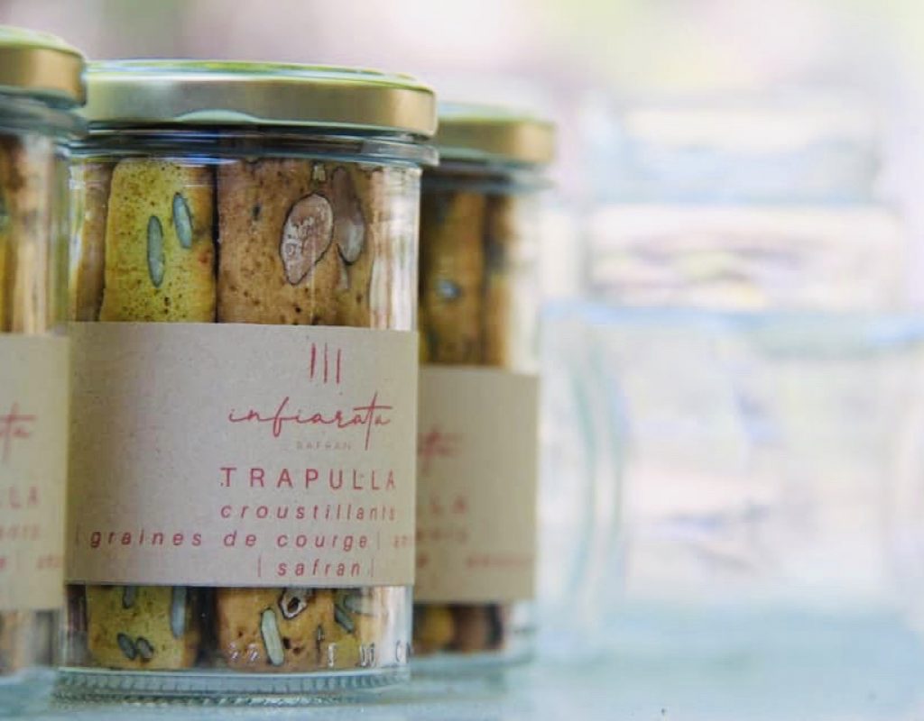 Magasin de producteurs régionaux à Porto Vecchio. Biscuits et canistrelli.