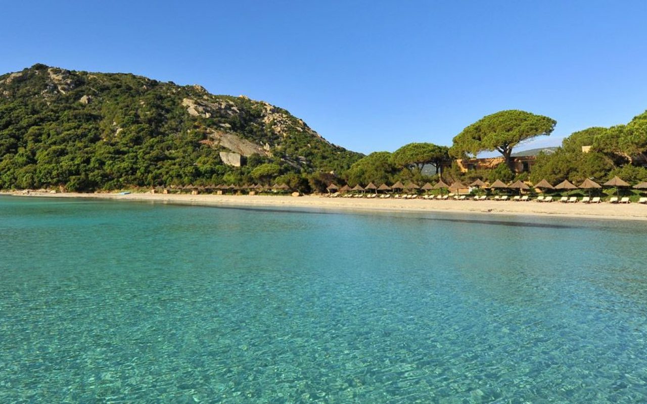 hotel-mobydick-santa-giulia-plage-luxe