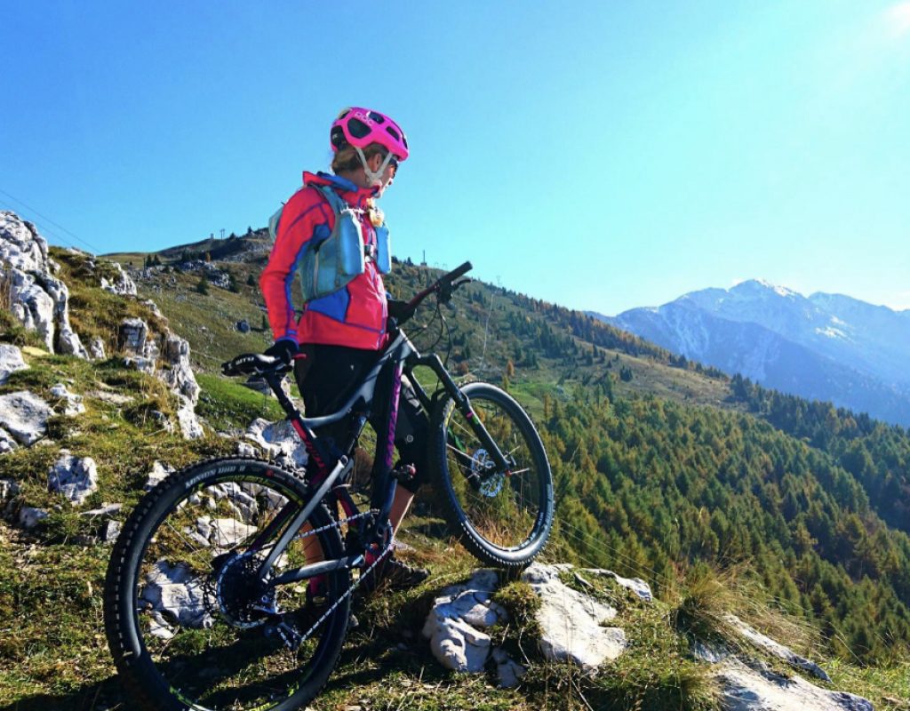 1-isulabike-randonnées-vtt-excrusions-nature-détente-sport-famille-porto-vecchio-corse