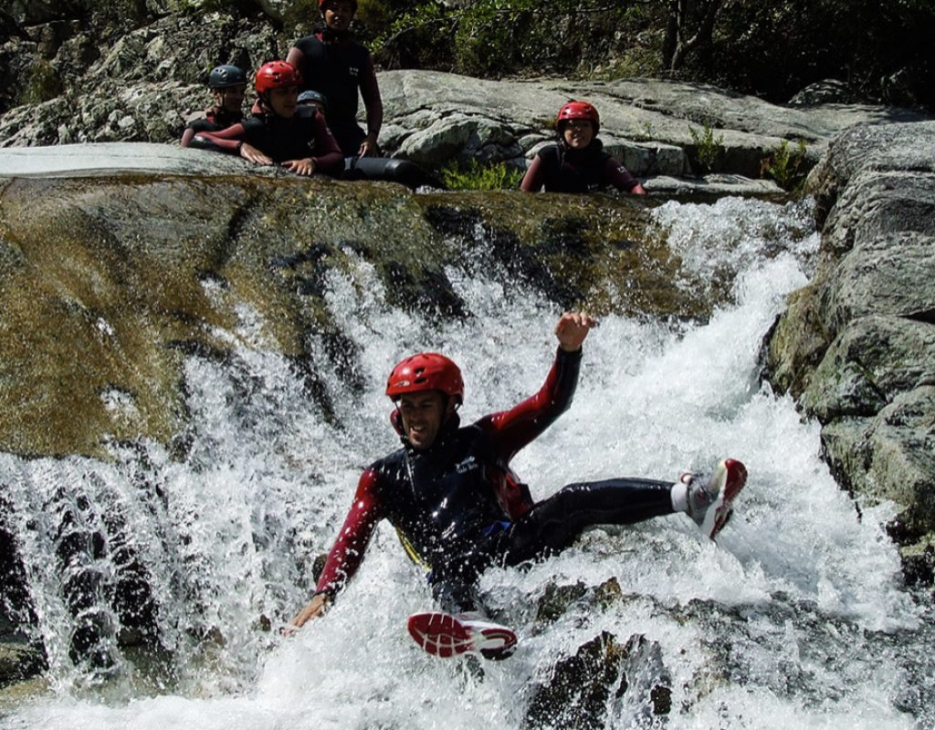 3 alpa corse canyoning