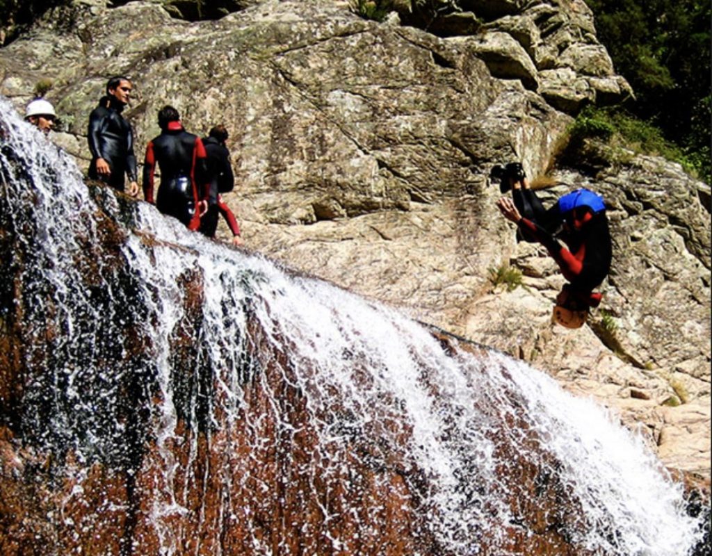 8 alpa corse canyoning