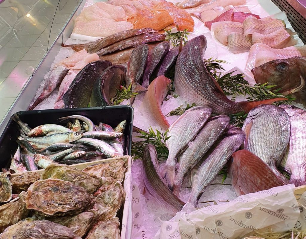 3-spar-supermarche-poissonnerie-porto-vecchio-faire-ses-courses