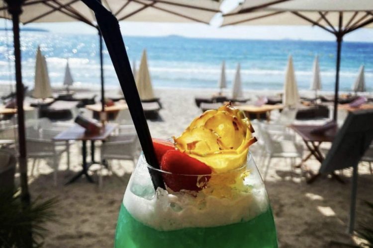 6-palm-beach-palombagia-restaurant-korsika