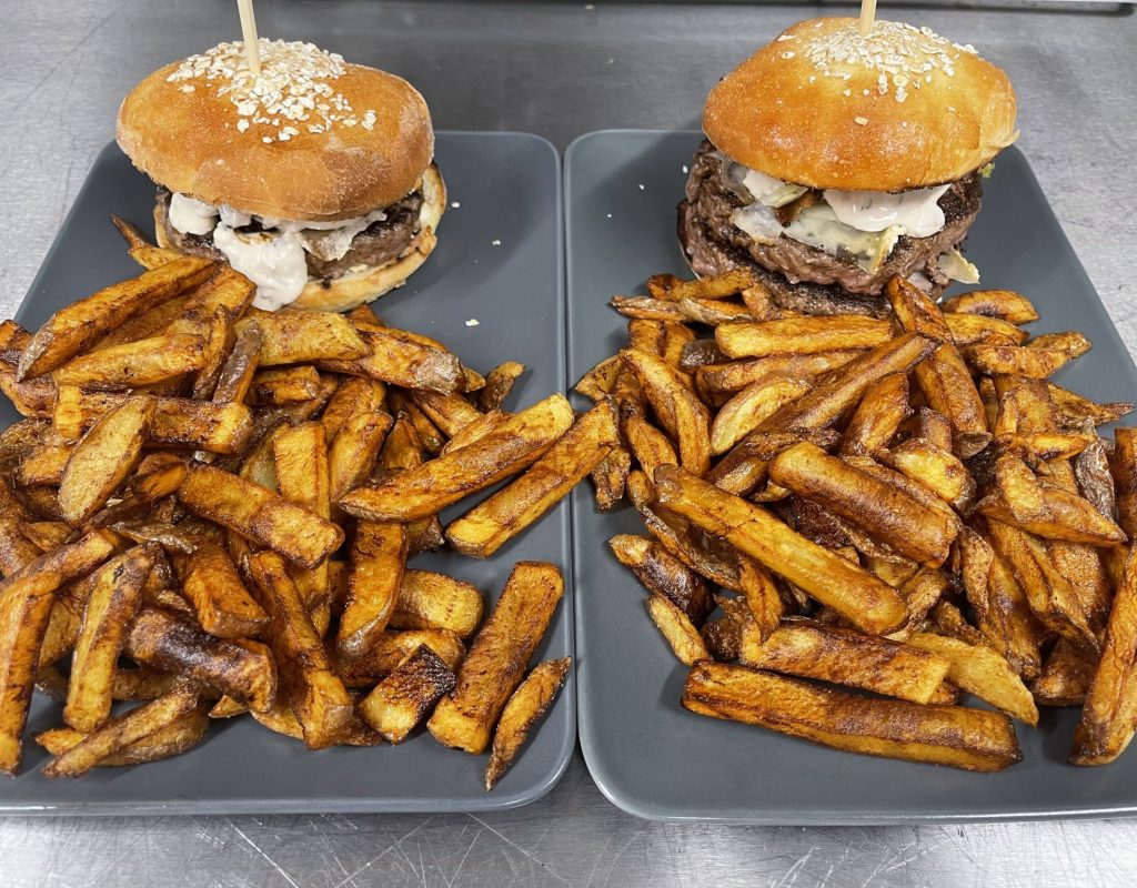 terra-bella-burger-emporter