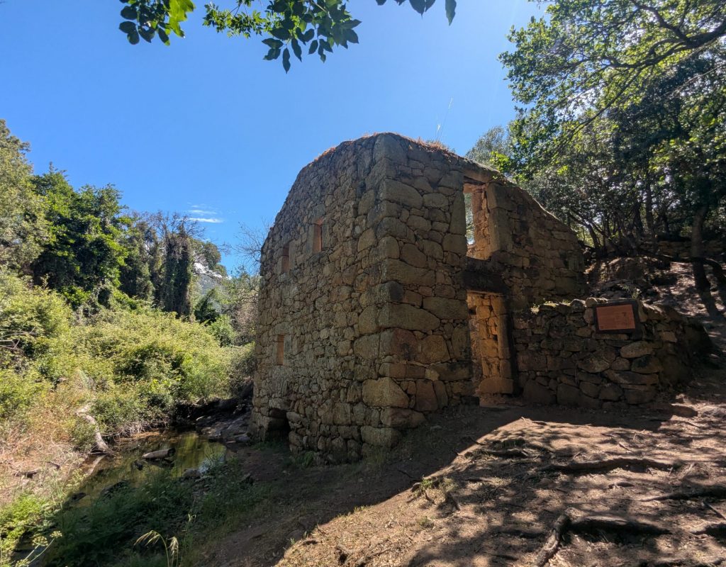 8 Le Moulin de Tiadore et le travail du blé I Strittoni 6