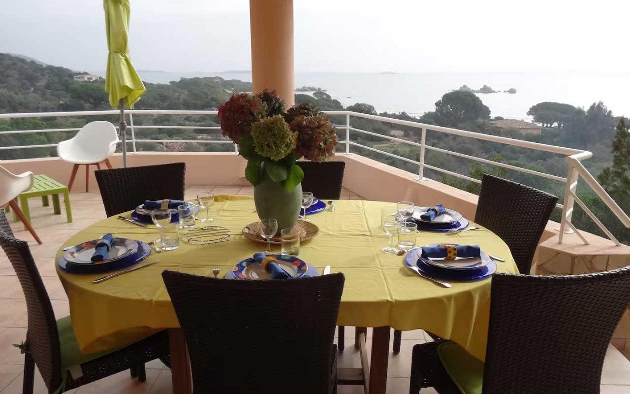 terrasse de la villa blu di mare Palombaggia