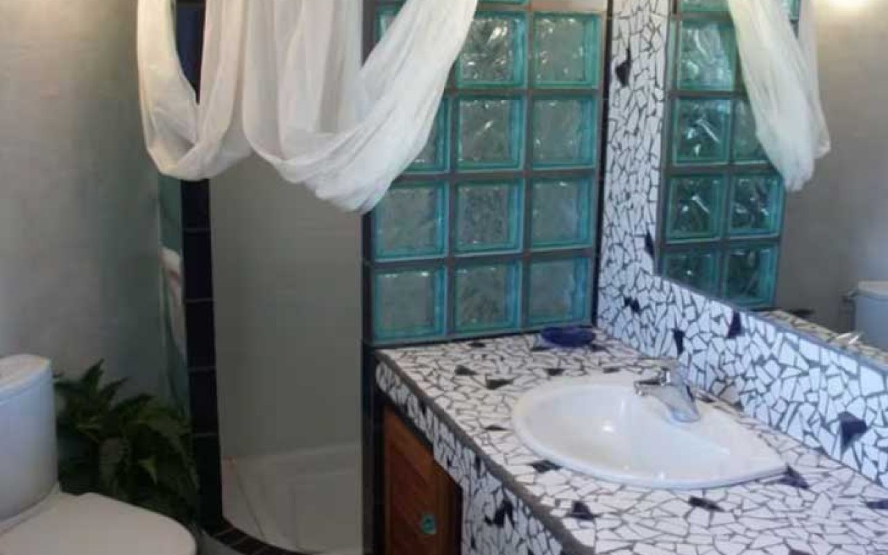 salle de bain de la villa blu di mare Palombaggia