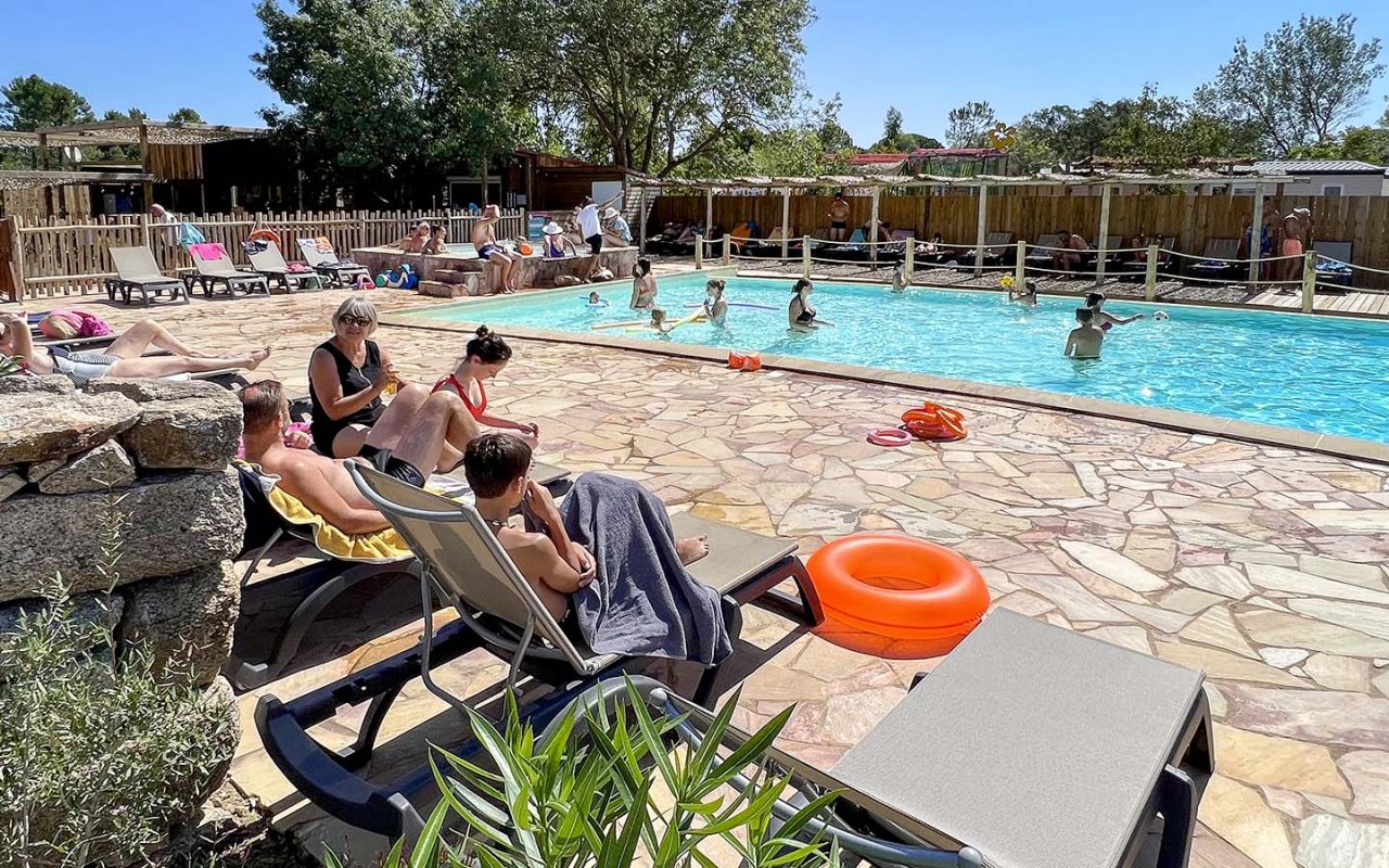 1-campeggio-porto-vecchio-piscina