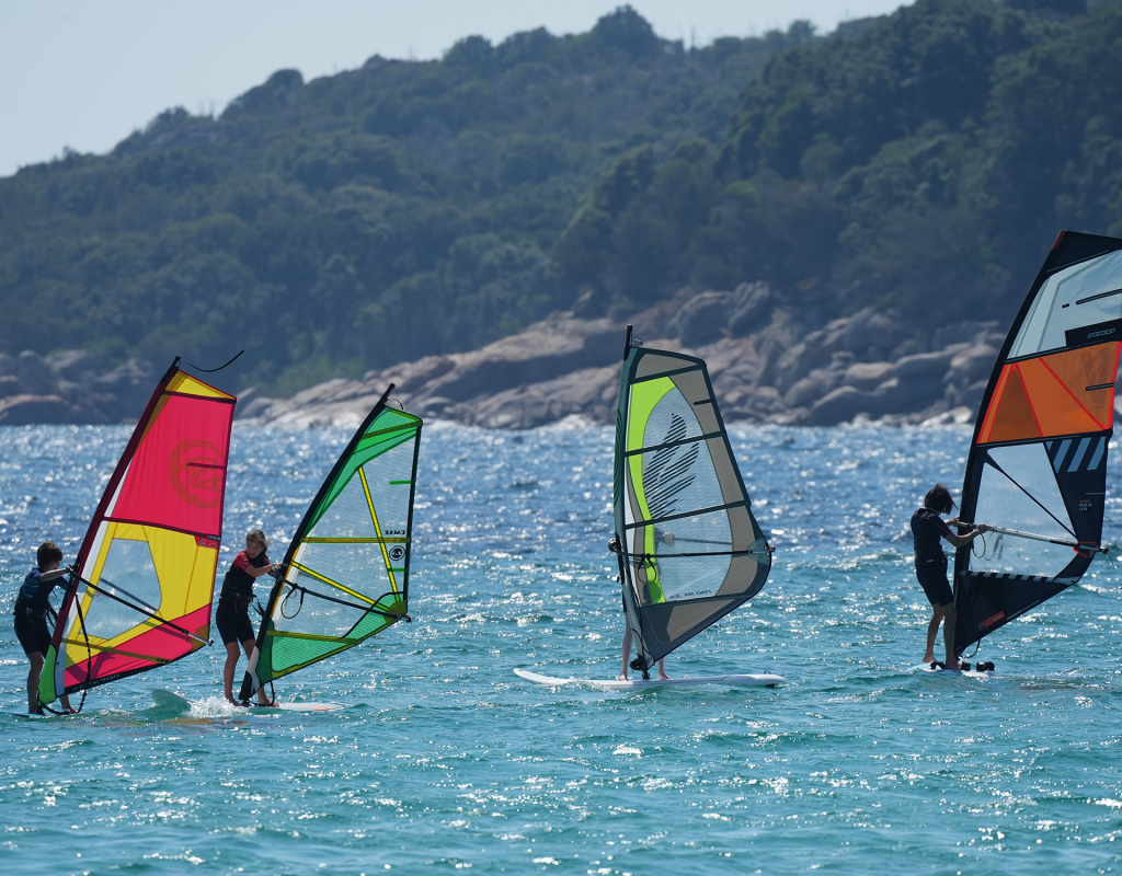 Windsurf en famille Club nautique de Santa Giulia