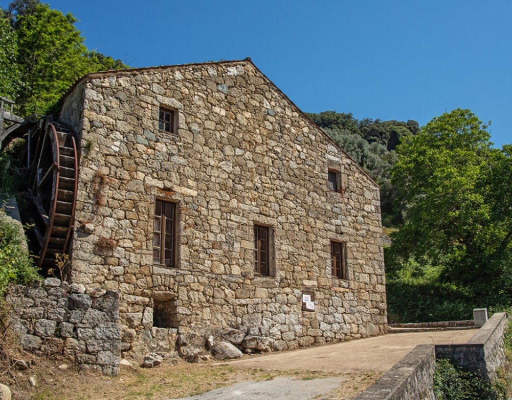 sainte lucie tallano sentier patrimoine moulin