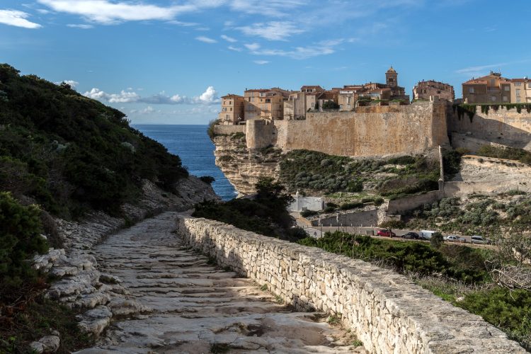 sentier campuromanilu balade bonifacio corse