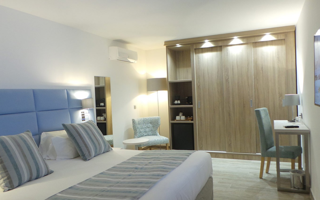 isulella-hotel-corsica